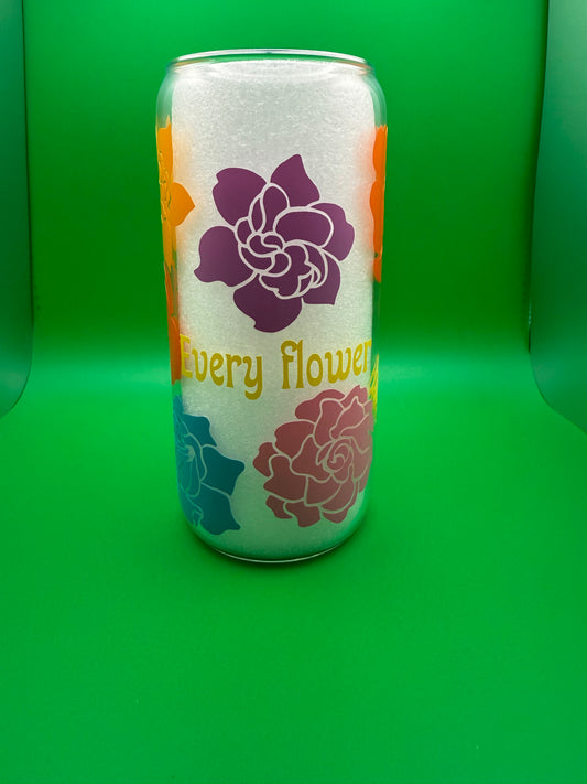 “Every Flower Blooms in Its Own Time” Glass Can – 20 oz with Bamboo Lid & Stainless Steel Straw